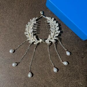 Gold tone hair piece with rhinestones open clip pearls hanging hair piece clip